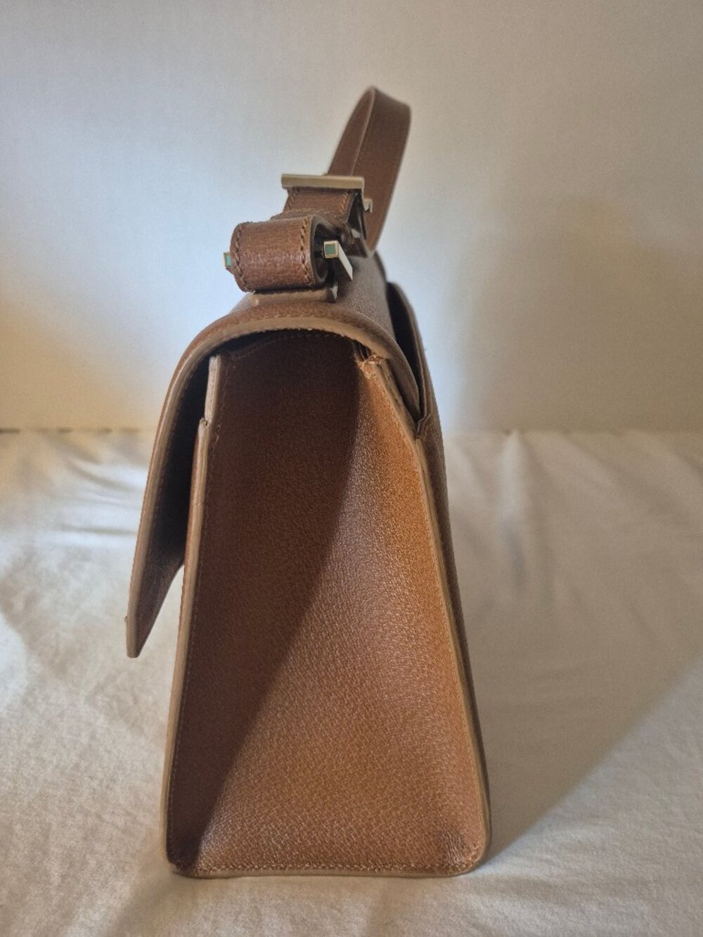 Tiffany & Co. Camel Italian pebble leather shoulder bag - Picture 11 of 16